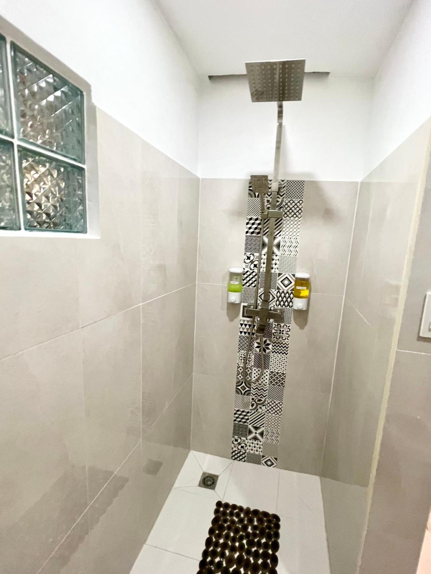 Balai Tinay Guesthouse Legazpi Szoba fotó
